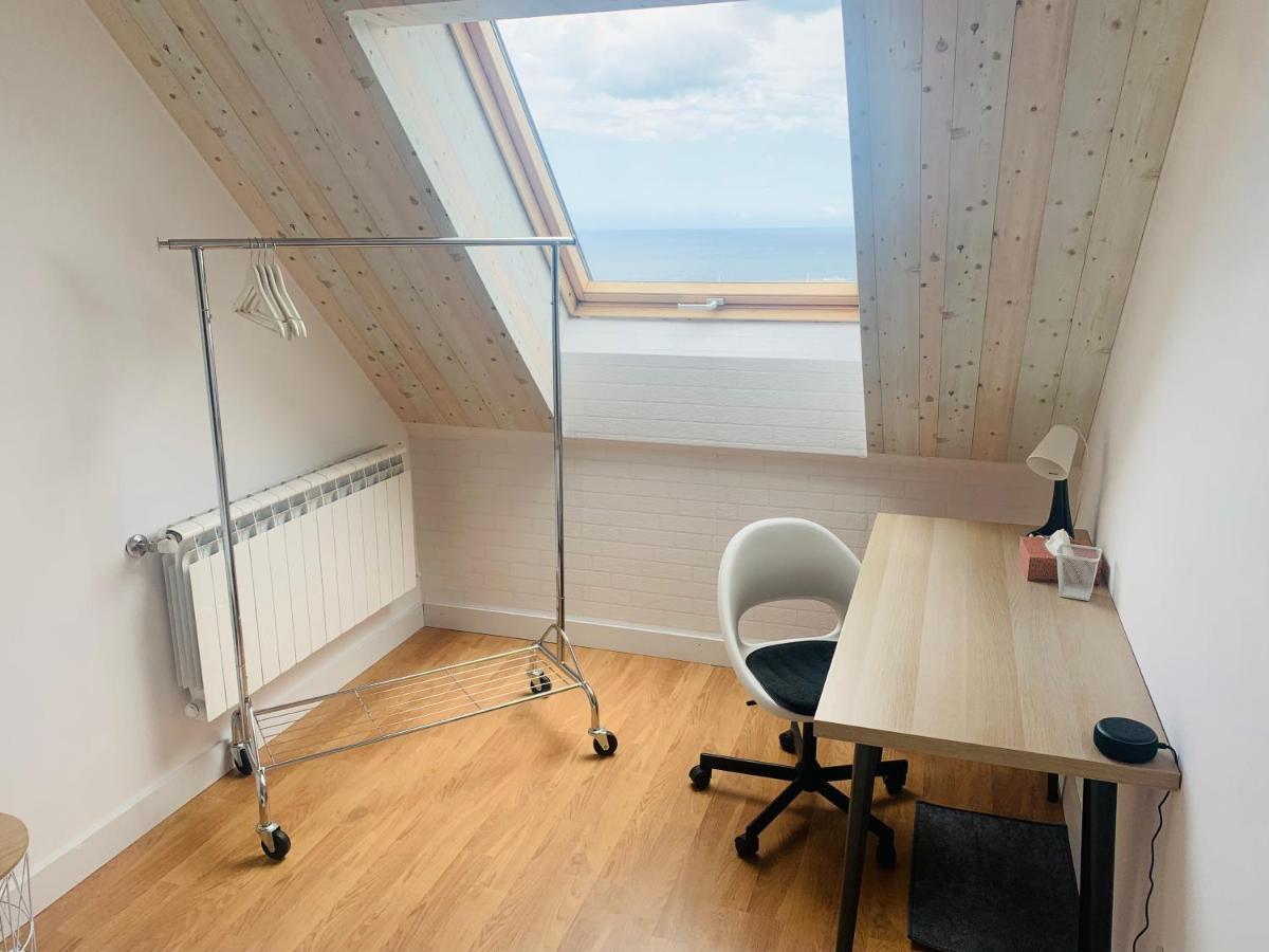 Apartamentos Lamarosa -Atico ,Vistas Al Mar Cantabrico Parking Burela Zewnętrze zdjęcie
