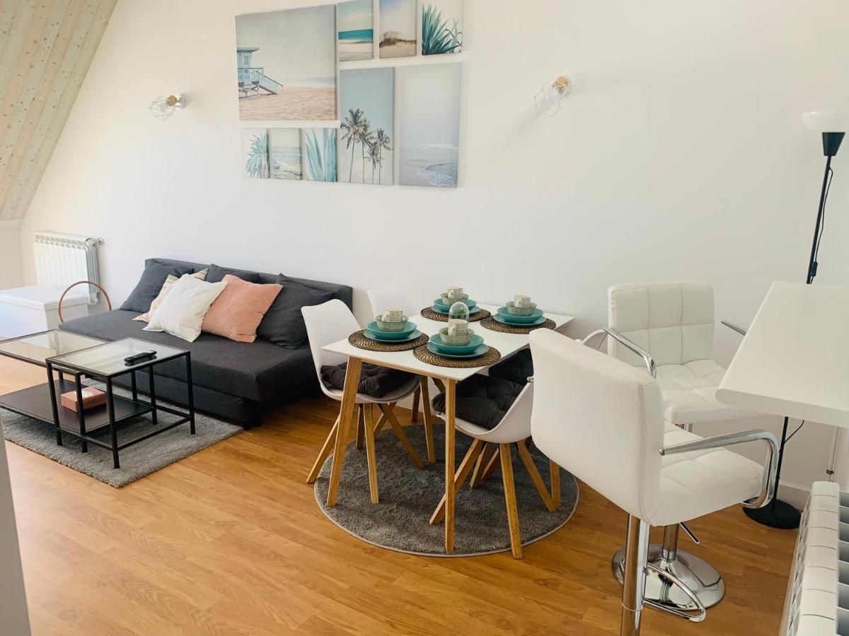 Apartamentos Lamarosa -Atico ,Vistas Al Mar Cantabrico Parking Burela Zewnętrze zdjęcie